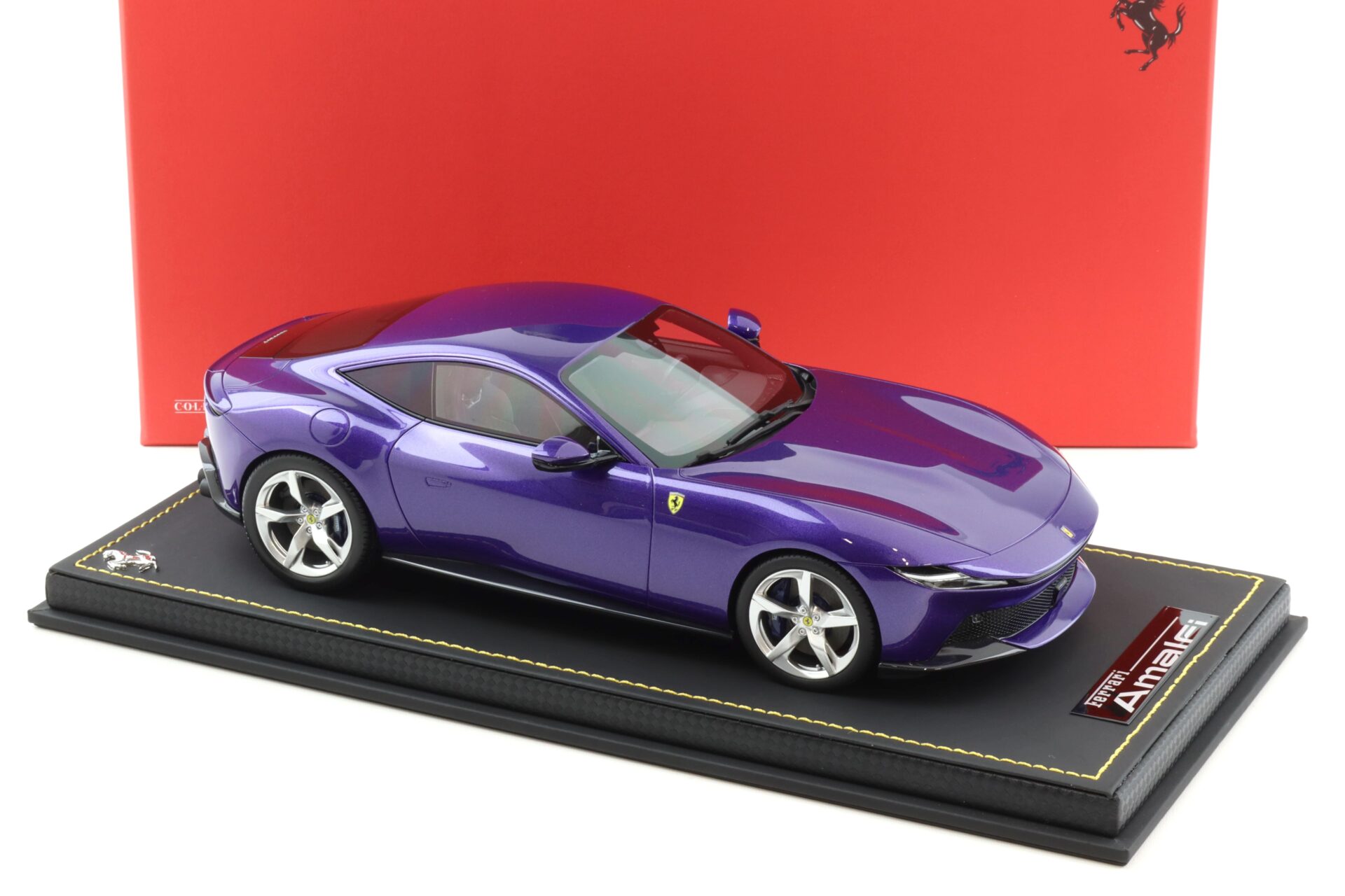1:18 MR Collection Ferrari Amalfi Coupe 2025 Violetto Dino - Limited 49 pcs.