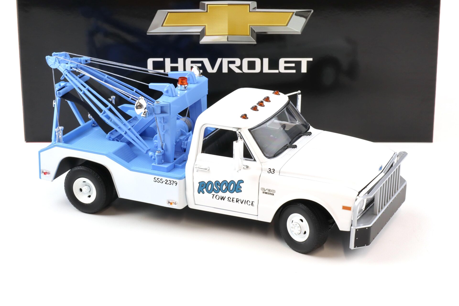 1:18 Greenlight 1969 Chevrolet C-30 Dually Wrecker Roscoe Starsky & Hutch