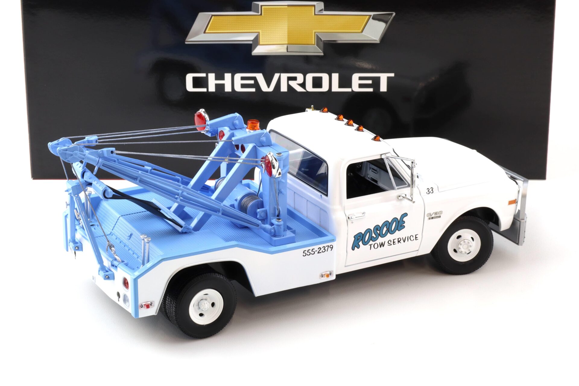 1:18 Greenlight 1969 Chevrolet C-30 Dually Wrecker Roscoe Starsky & Hutch