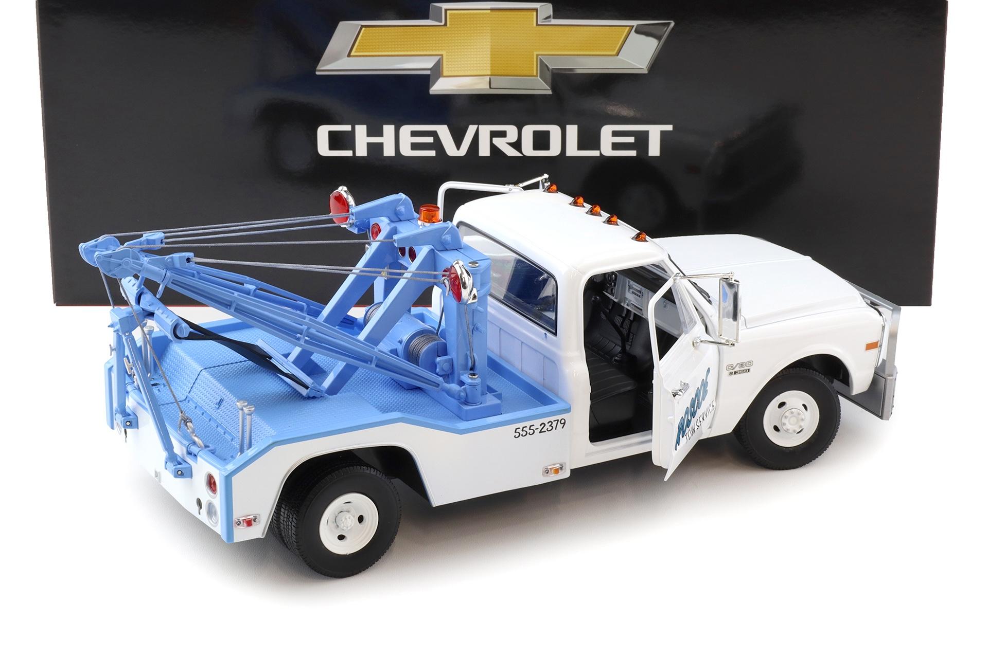 1:18 Greenlight 1969 Chevrolet C-30 Dually Wrecker Roscoe Starsky & Hutch