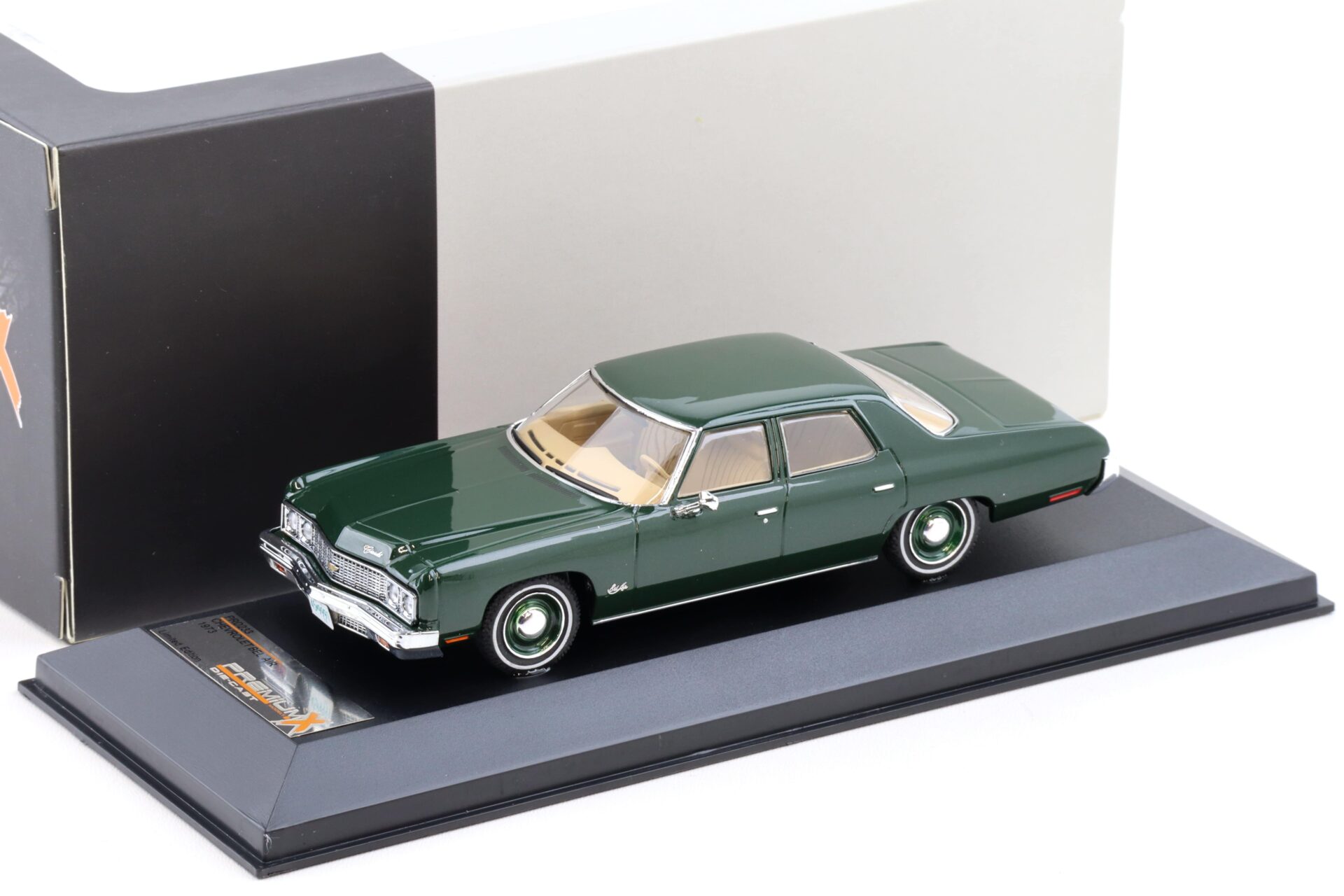 1:43 PremiumX Chevrolet Bel Air Limousine 1973 green metallic