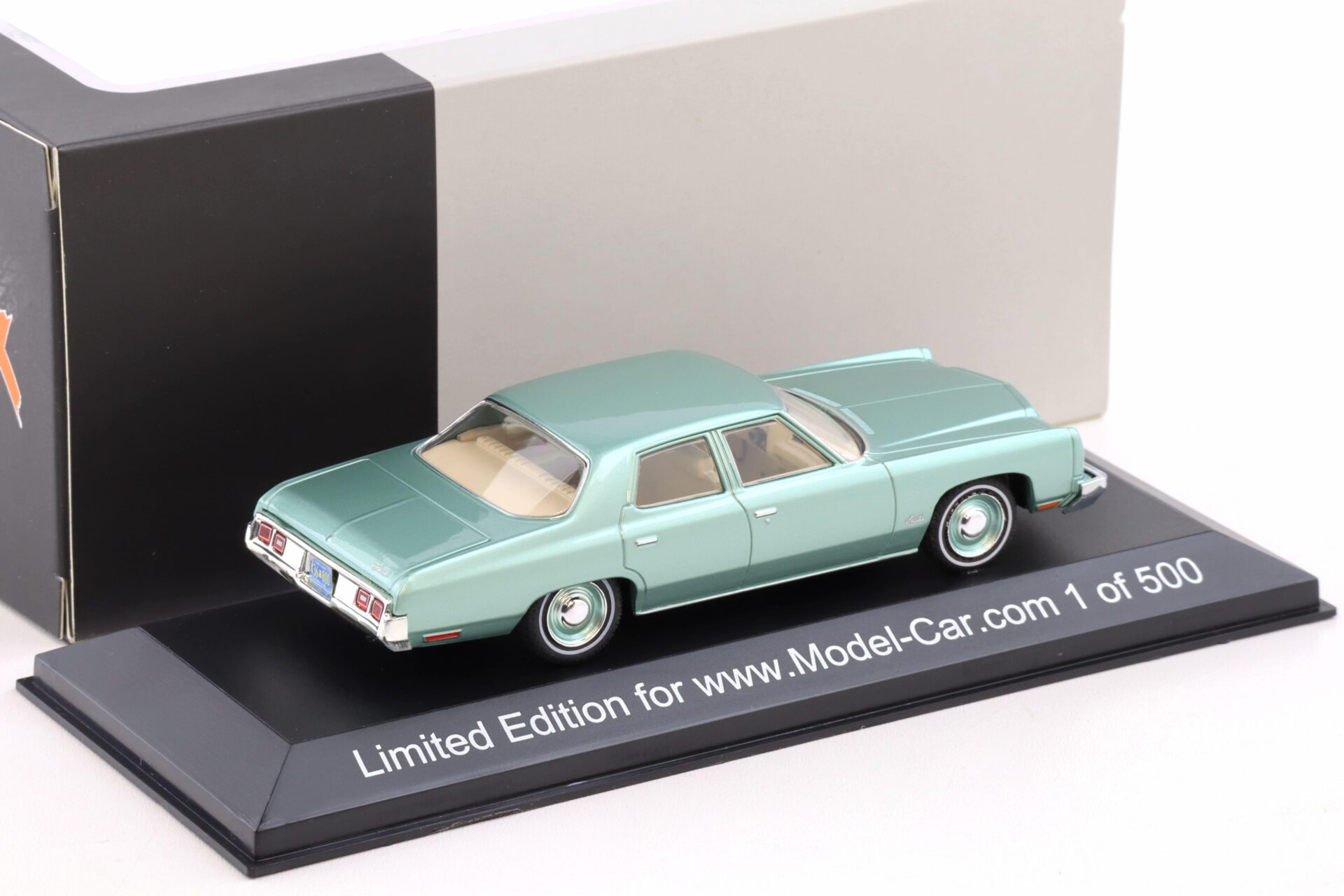 1:43 PremiumX Chevrolet Bel Air Limousine 1973 light green metallic