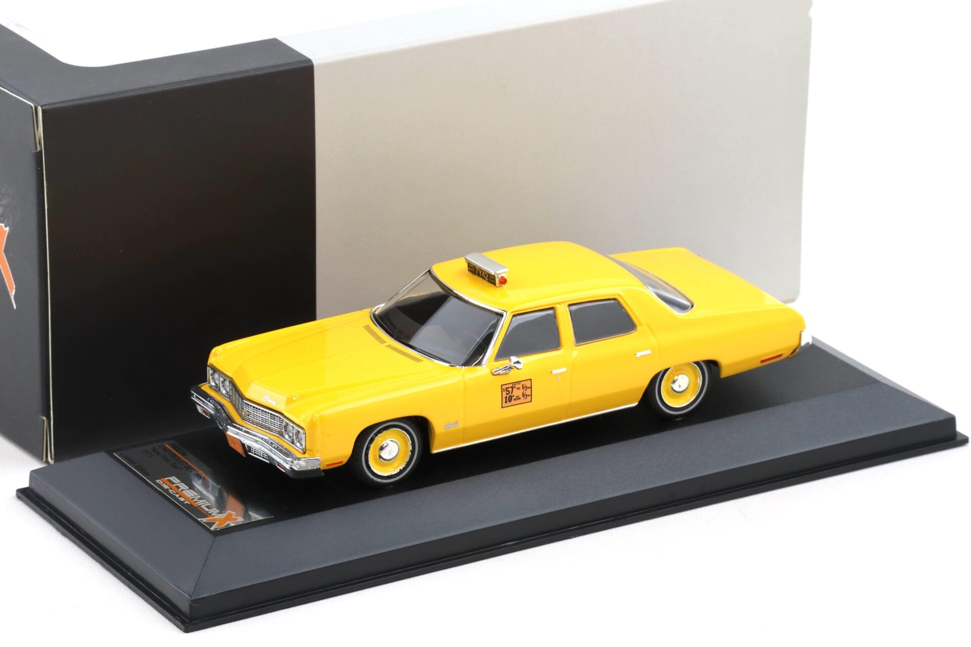 1:43 PremiumX Chevrolet Bel Air Limousine 1973 New York Taxi yellow