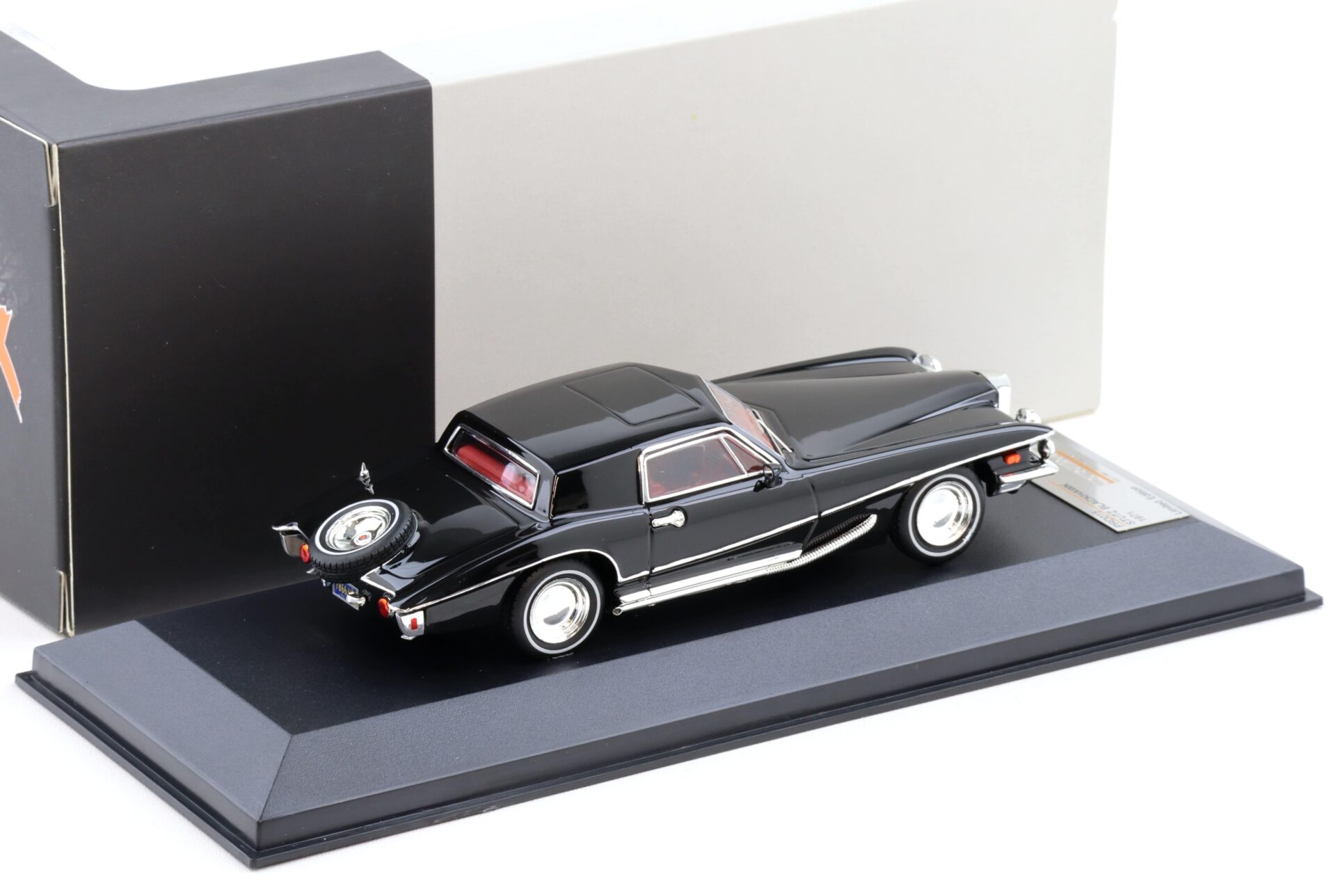 1:43 PremiumX Stutz Blackhawk Coupe 1971 black