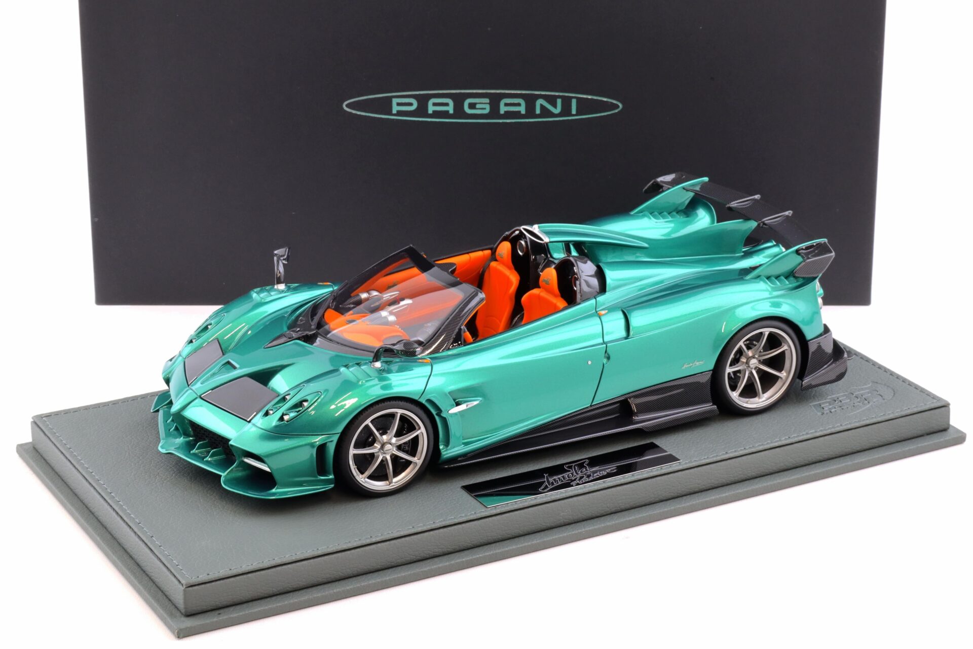 1:18 BBR Pagani Imola Roadster Verde Rio metallic - Limited 150 pcs.