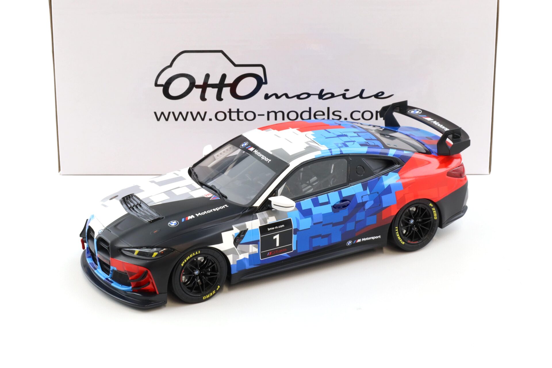 1:18 OTTO mobile OT1125 BMW M4 GT4 Coupe #1 black/red/blue 2024