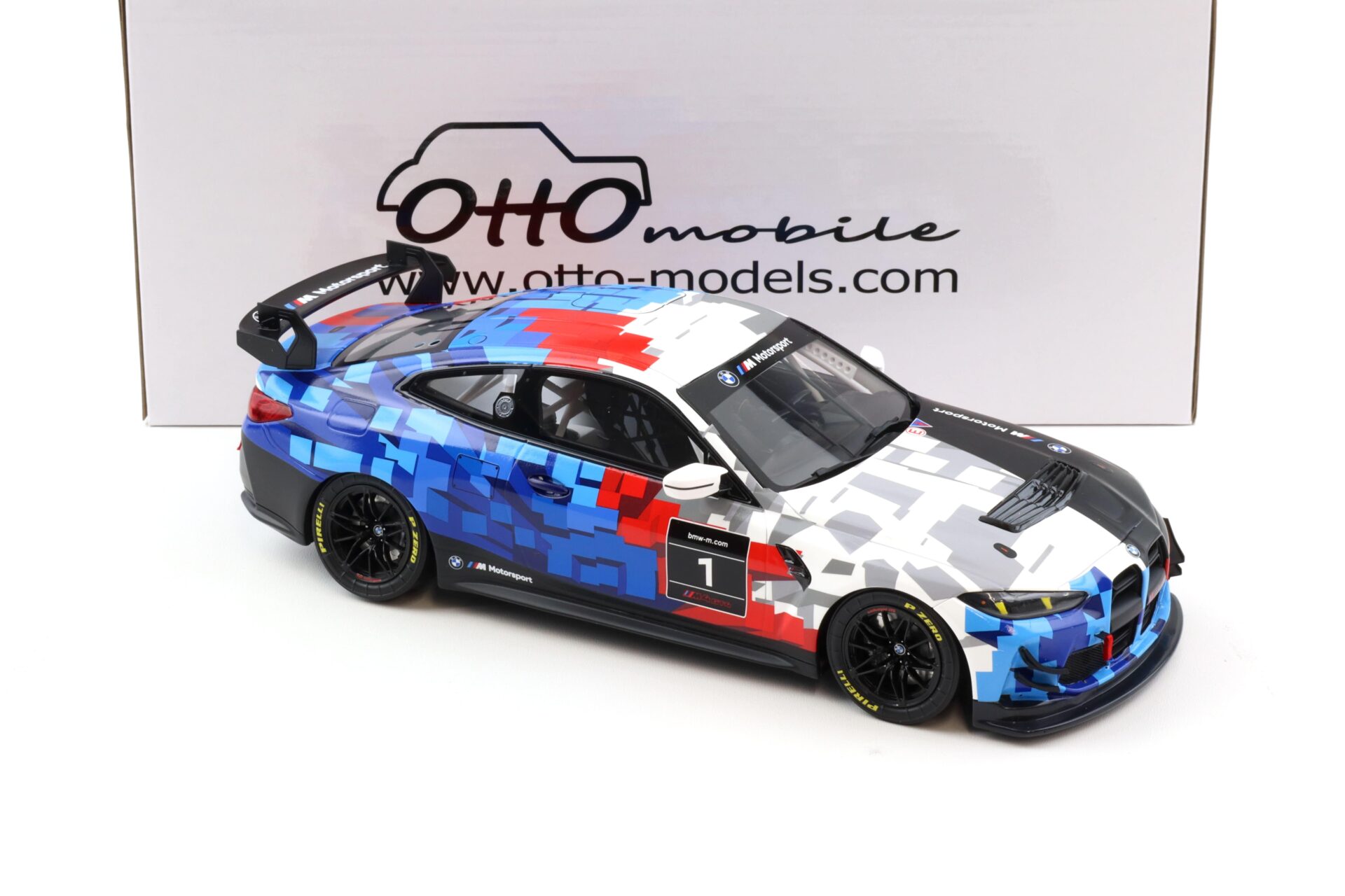 1:18 OTTO mobile OT1125 BMW M4 GT4 Coupe #1 black/red/blue 2024
