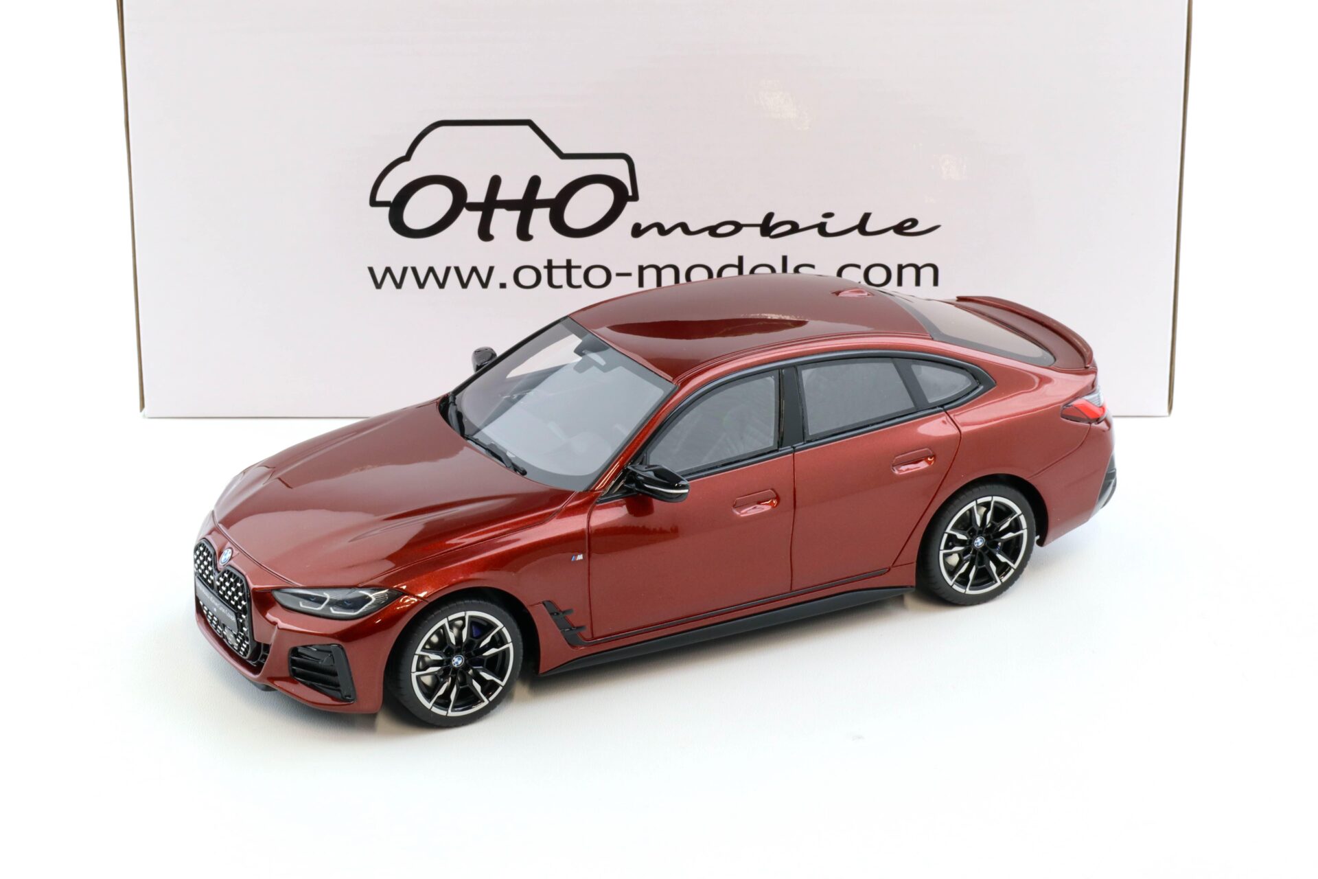 1:18 OTTO mobile OT1075 BMW M440i xDrive Gran Coupe Aventurin red III