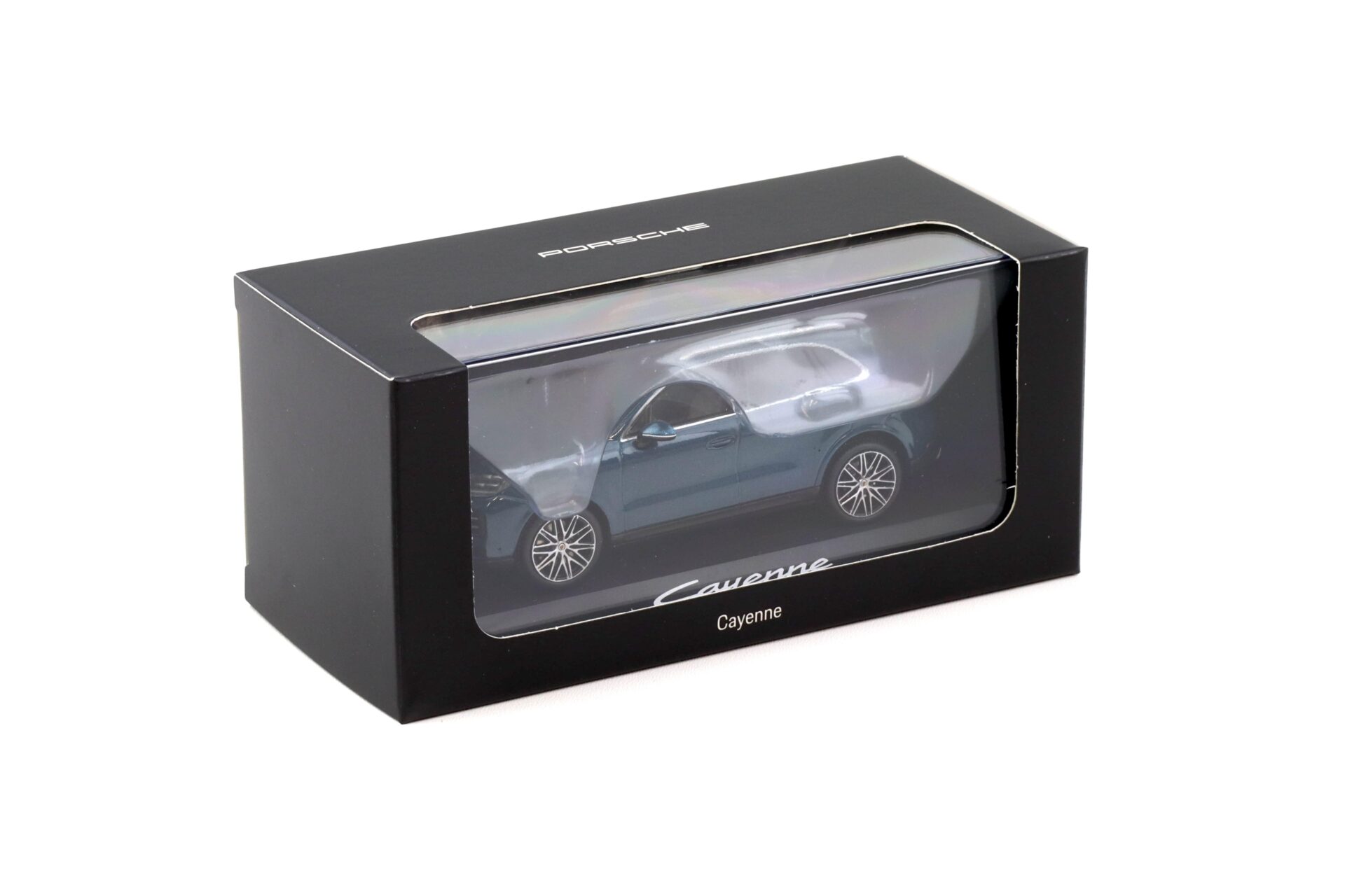 1:43 Solido Porsche Cayenne (E3 II) Montego blue WAP DEALER