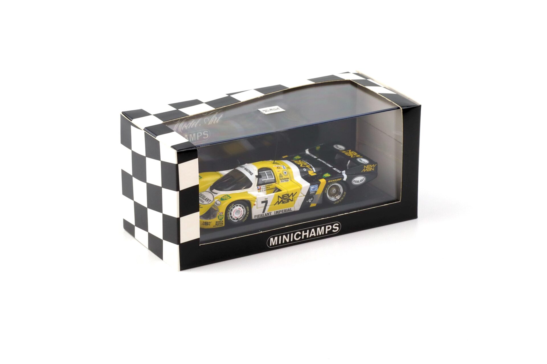 1:43 Minichamps Porsche 956 L 1st Le Mans 1984 Ludwig/ Pescarolo #7