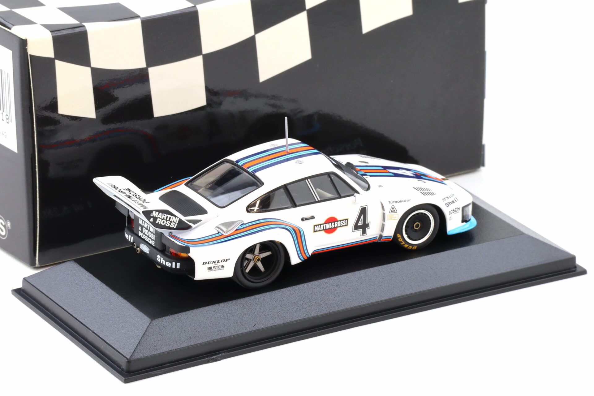 1:43 Minichamps Porsche 935/76 Winner 6h Watkins Glen Stommelen/ Schurti #4 Martini