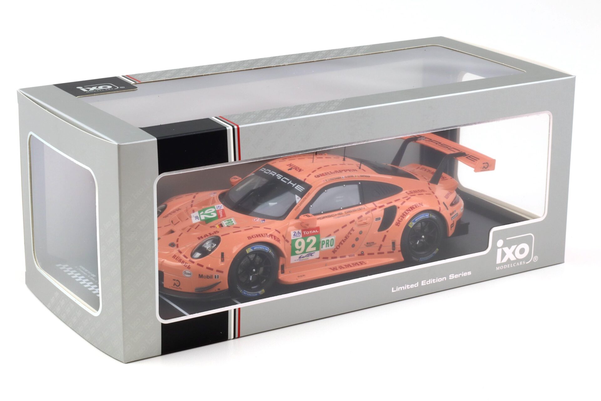 1:18 IXO Porsche 911 991 RSR #92 Winner LMGTE 24h Le Mans 2018 Pink Pig #92
