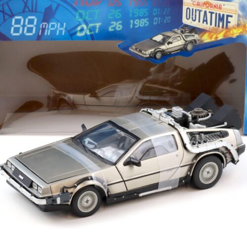 1:18 Sun Star Delorean DMC-12 Time Machine Back to the Future