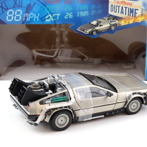 1:18 Sun Star Delorean DMC-12 Time Machine Back to the Future