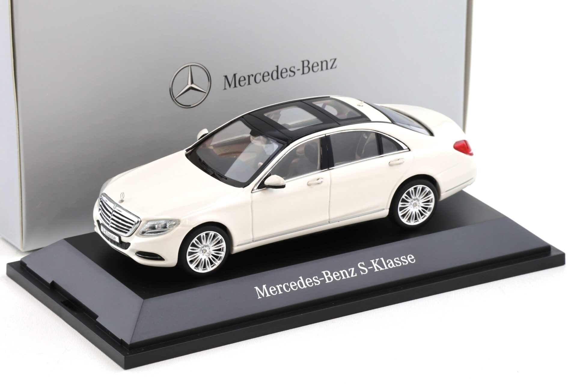1:43 Schuco Mercedes S-Klasse W222 Limousine 2013 Diamond white DEALER VERSION