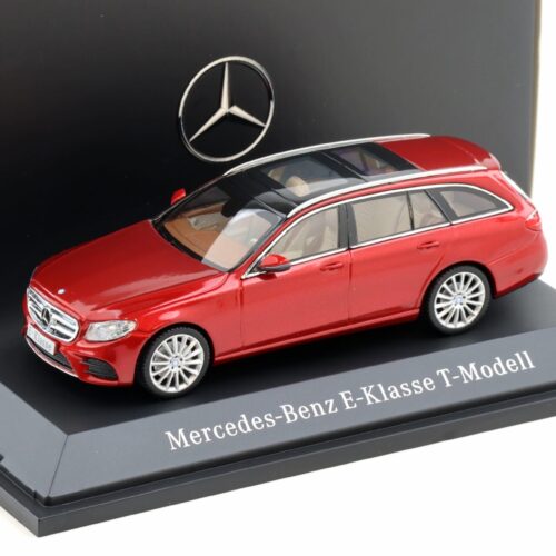 1:43 Kyosho Mercedes E-Klasse T-Modell S216 designo hyacinth red DEALER VERSION