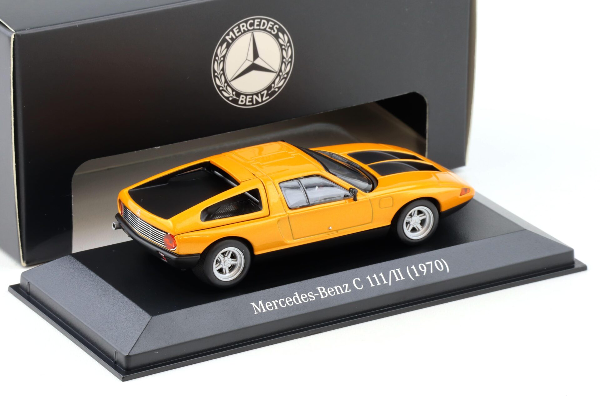 1:43 Minichamps Mercedes C111 /II Coupe 1970 orange/black DEALER VERSION