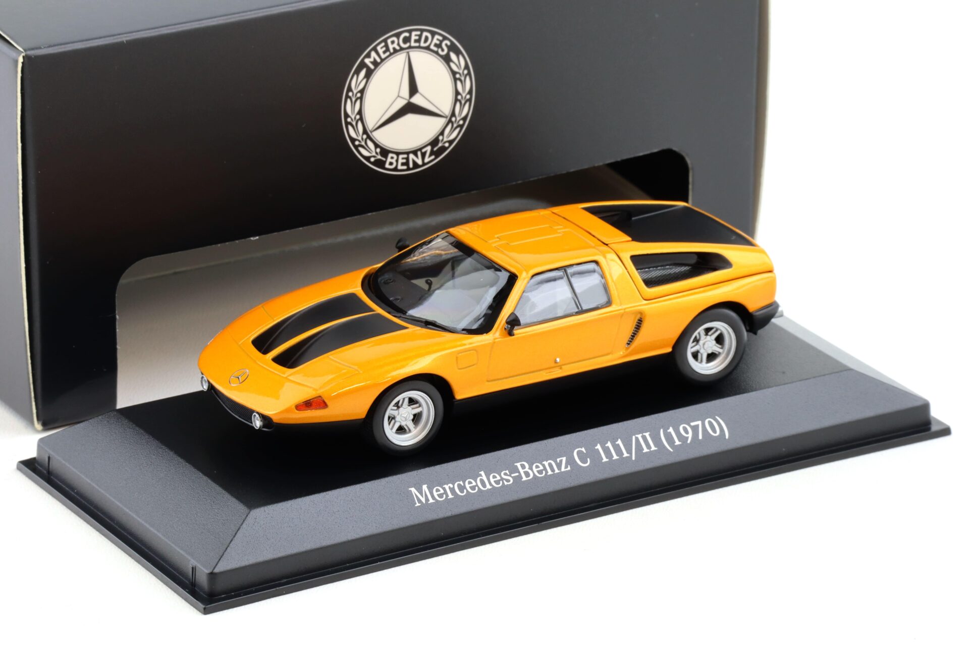 1:43 Minichamps Mercedes C111 /II Coupe 1970 orange/black DEALER VERSION