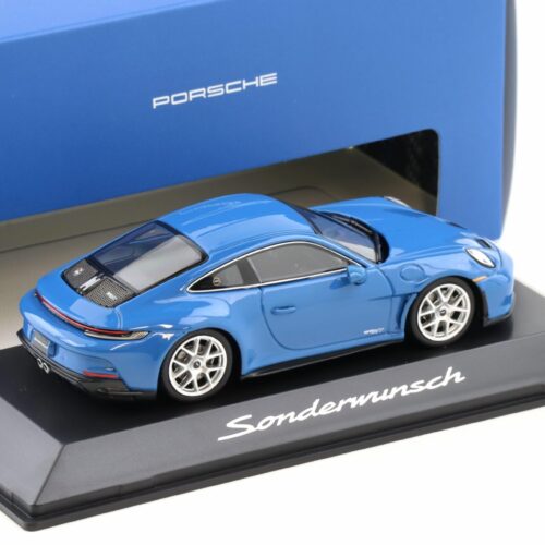 1:43 Spark Porsche 911 992 S/T Sonderwunsch Dani blue WAP DEALER