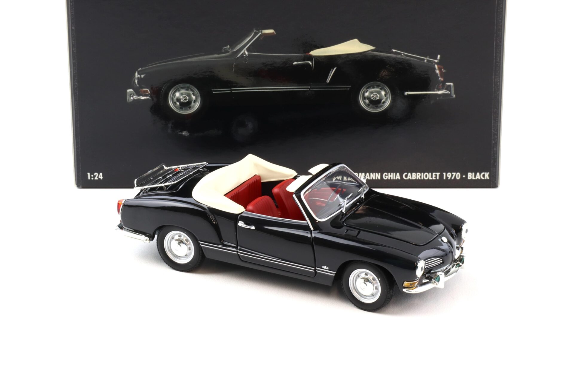 1:24 Minichamps VW Karmann Ghia Cabriolet black 1970