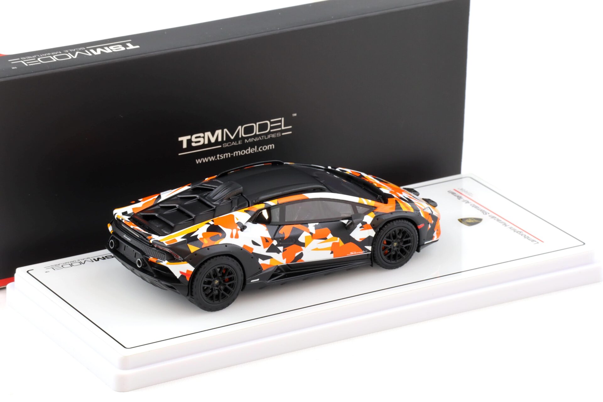 1:43 TSM Model Lamborghini Huarcan Sterrato All-Terrain Terra black/ orange