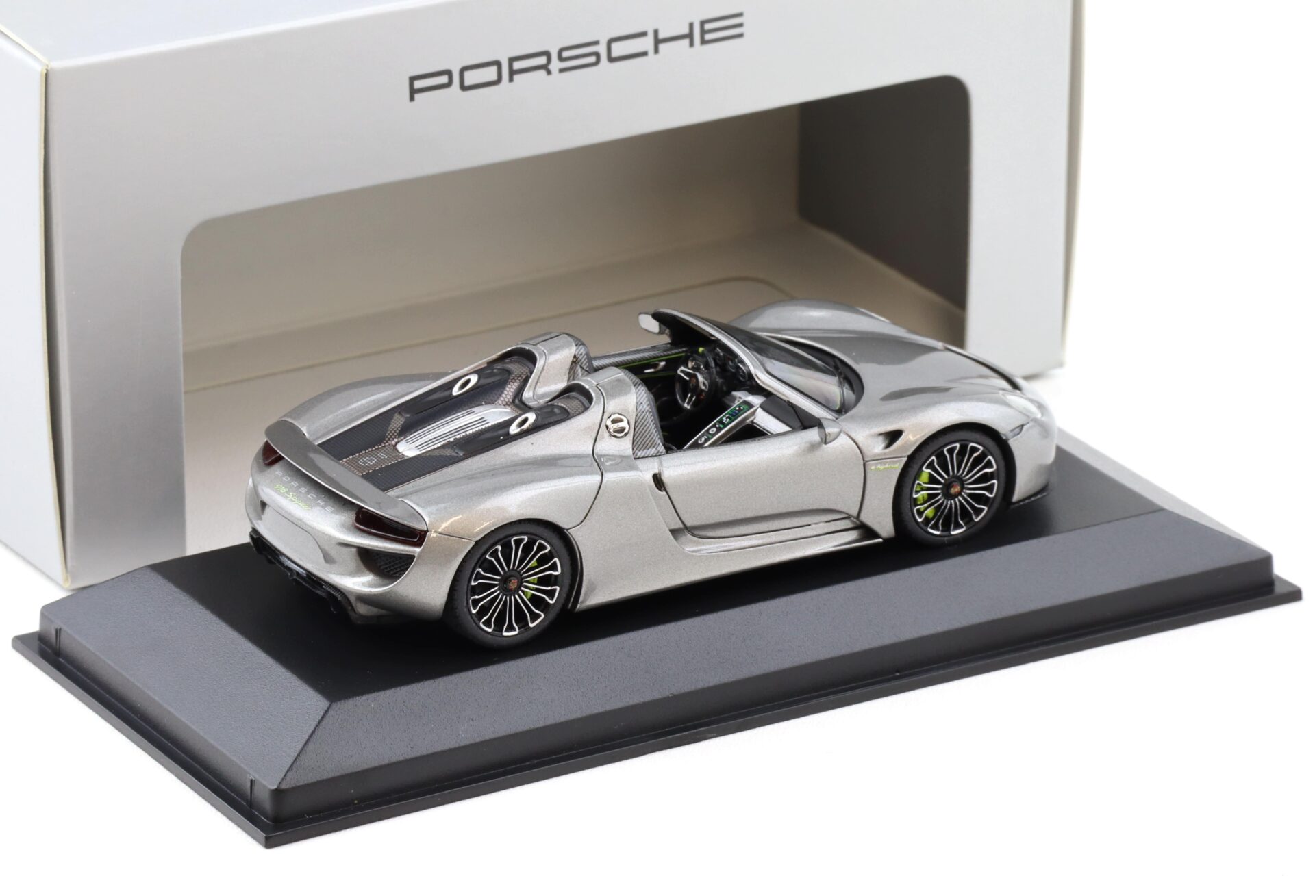 1:43 Minichamps Porsche 918 Spyder Production Car 2013 grey WAP DEALER