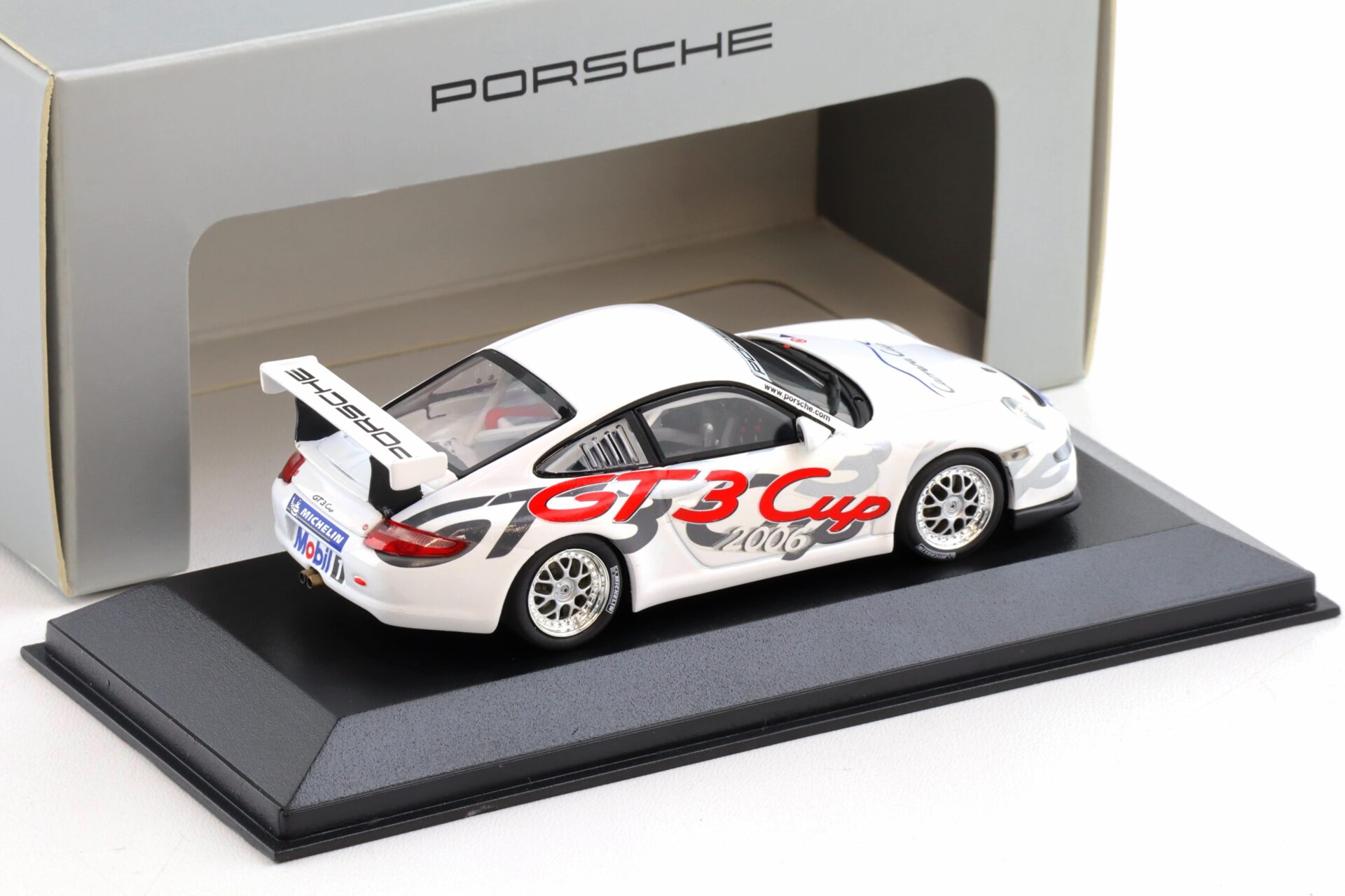 1:43 Minichamps Porsche 911 GT3 CUP Präsentation 2006 white WAP DEALER