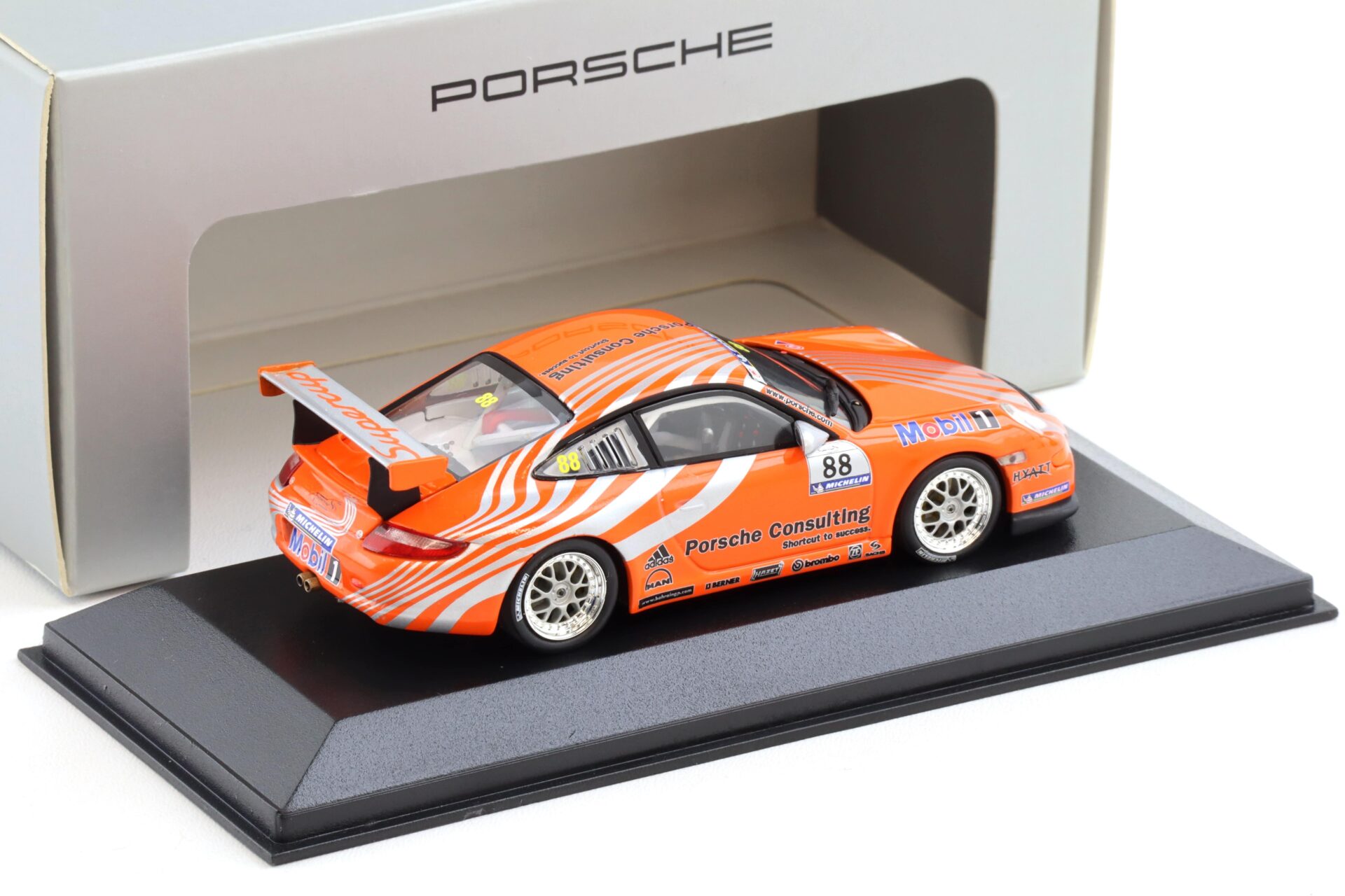 1:43 Minichamps Porsche 911 997 GT3 CUP #88 Porsche Consulting orange WAP DEALER