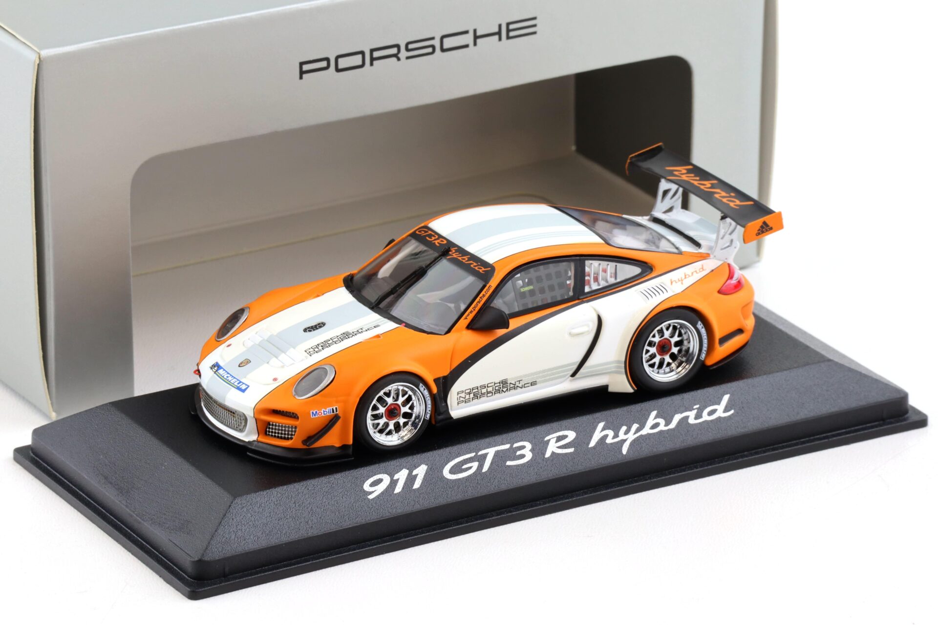 1:43 Minichamps Porsche 911 997 GT3 R Hybrid Presentation 2010 WAP DEALER