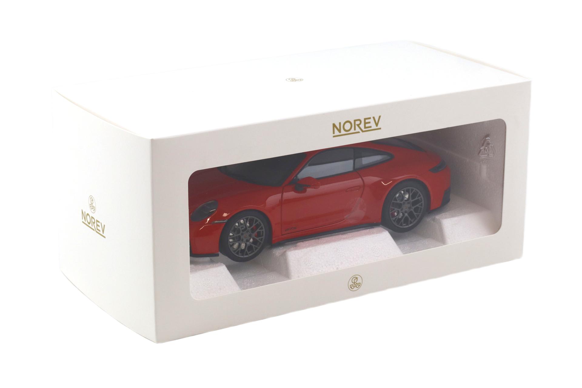 1:18 Norev Porsche 911 992.2 Carrera 4 GTS Coupe 2024 Guards red
