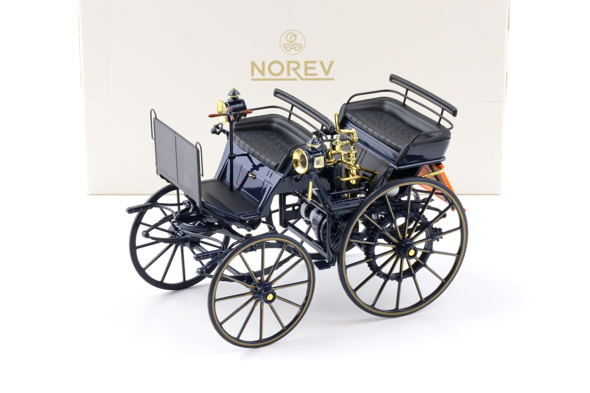 1:18 Norev Mercedes Daimler Motorkutsche 1886 dark blue 183700
