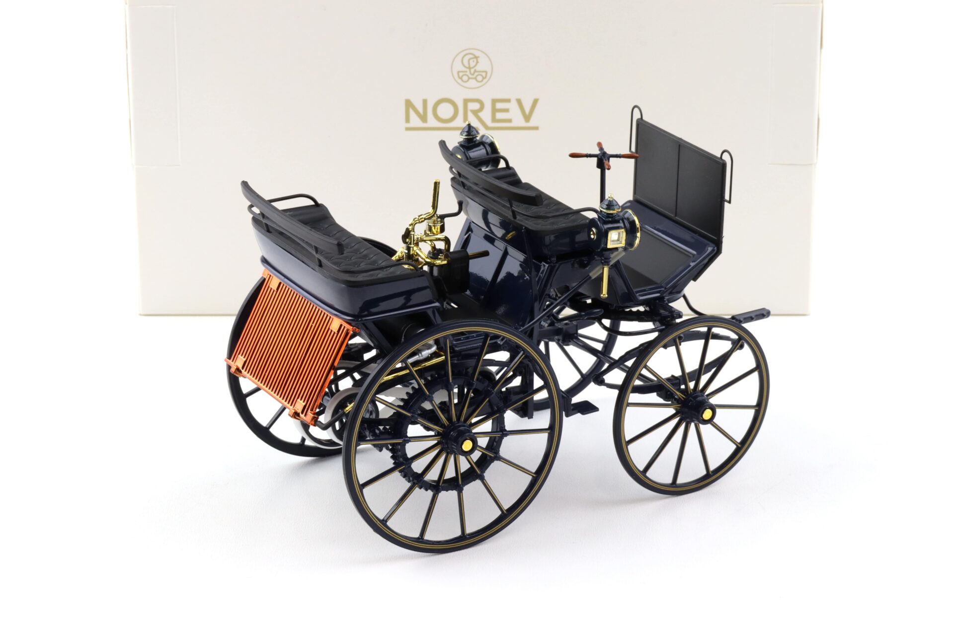 1:18 Norev Mercedes Daimler Motorkutsche 1886 dark blue 183700