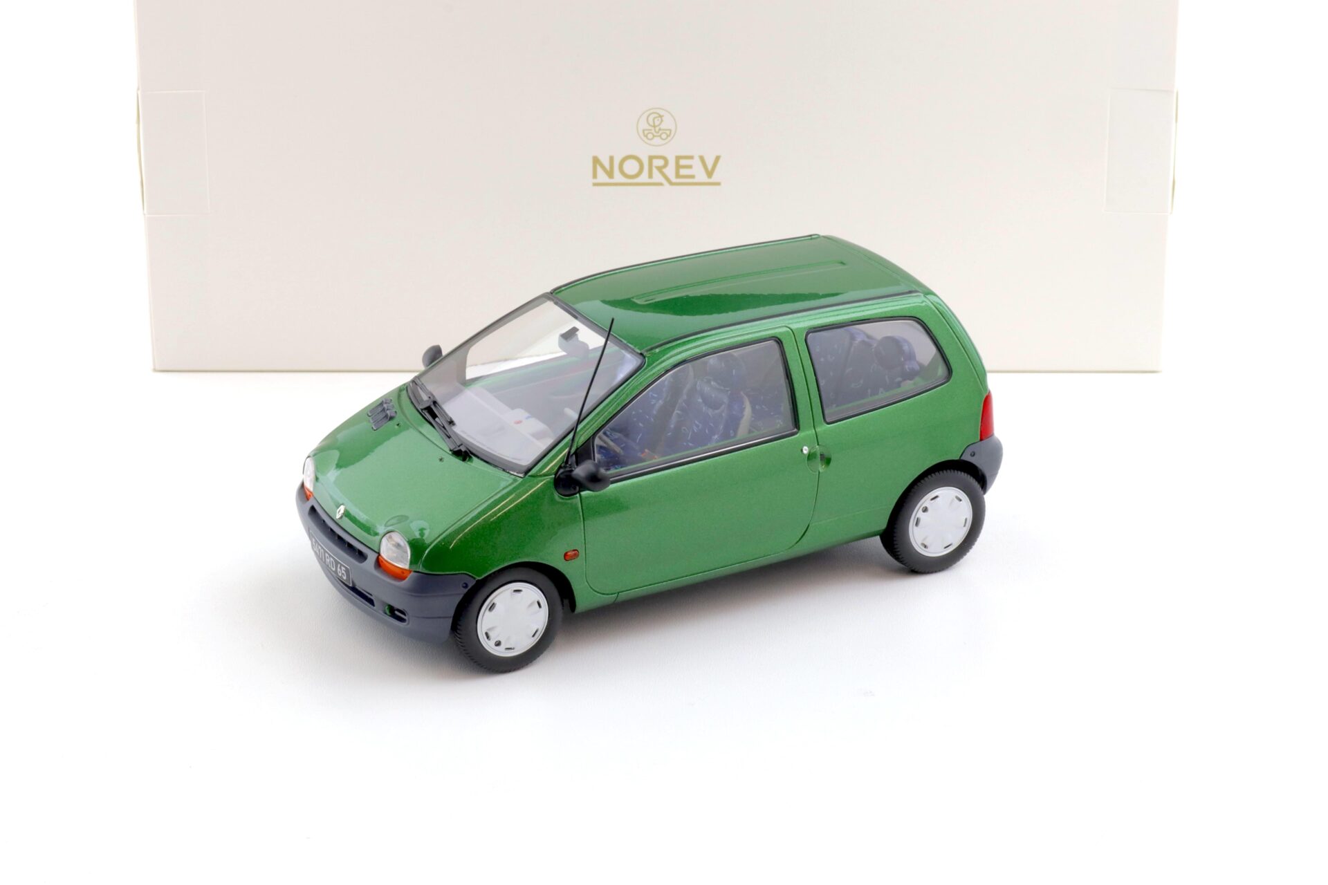 1:18 Norev Renault Twingo 1996 Luzerne green metallic - Limited 200 pcs.