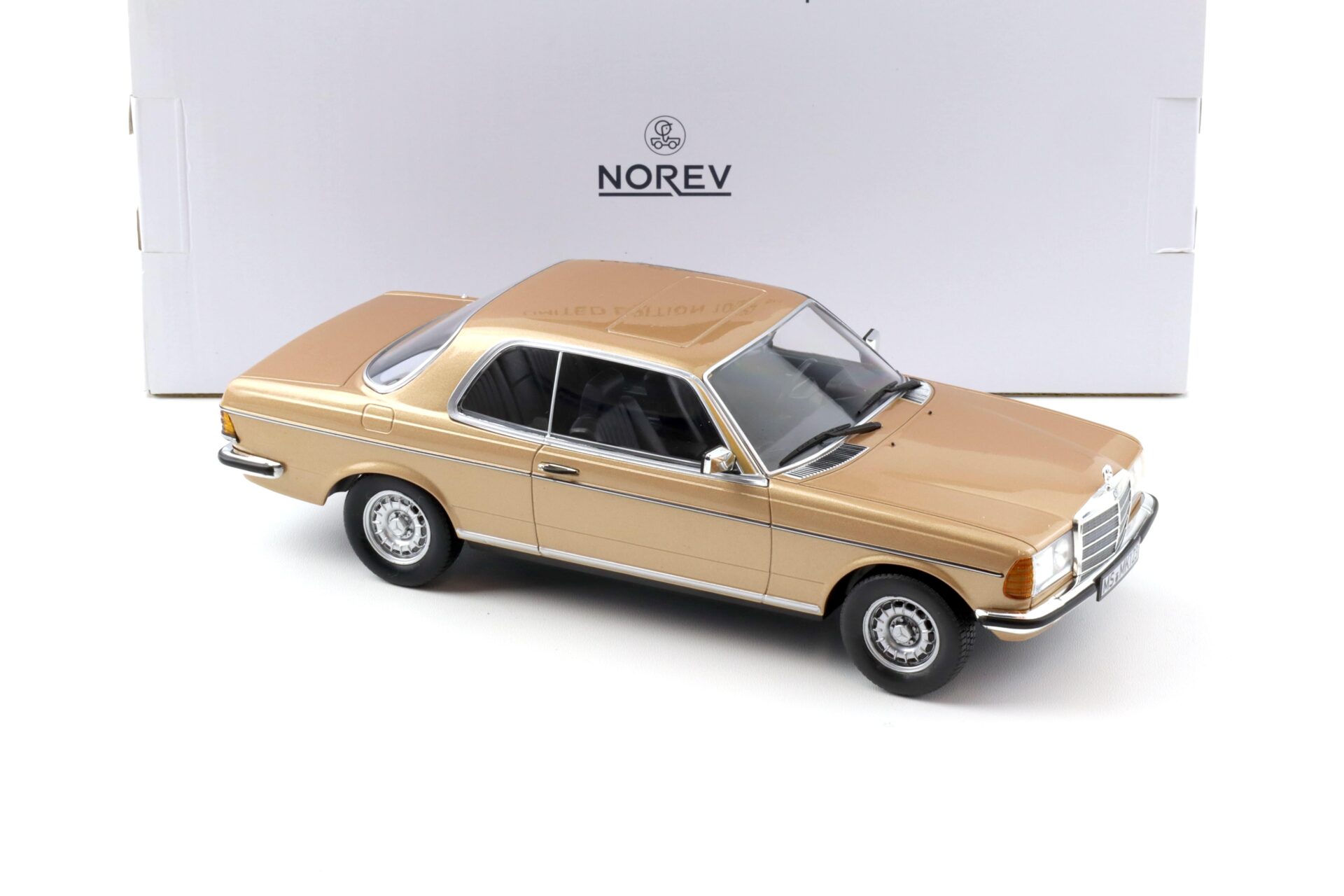 1:18 Norev Mercedes 280 CE Coupe C123 gold metallic - Limited 1500 pcs.