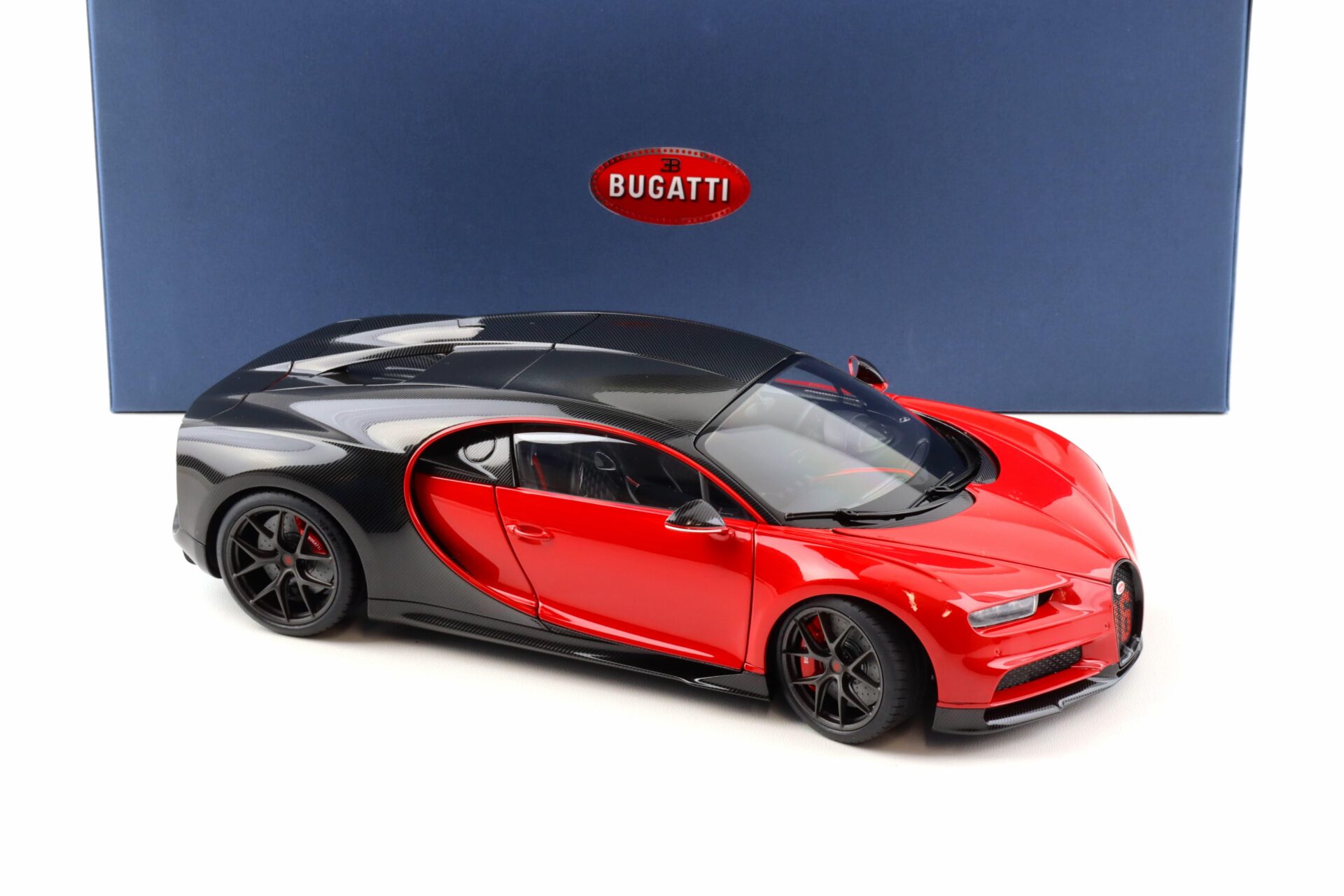 1:18 AUTOart Bugatti Chiron Sport 2019 Italian red/ Carbon