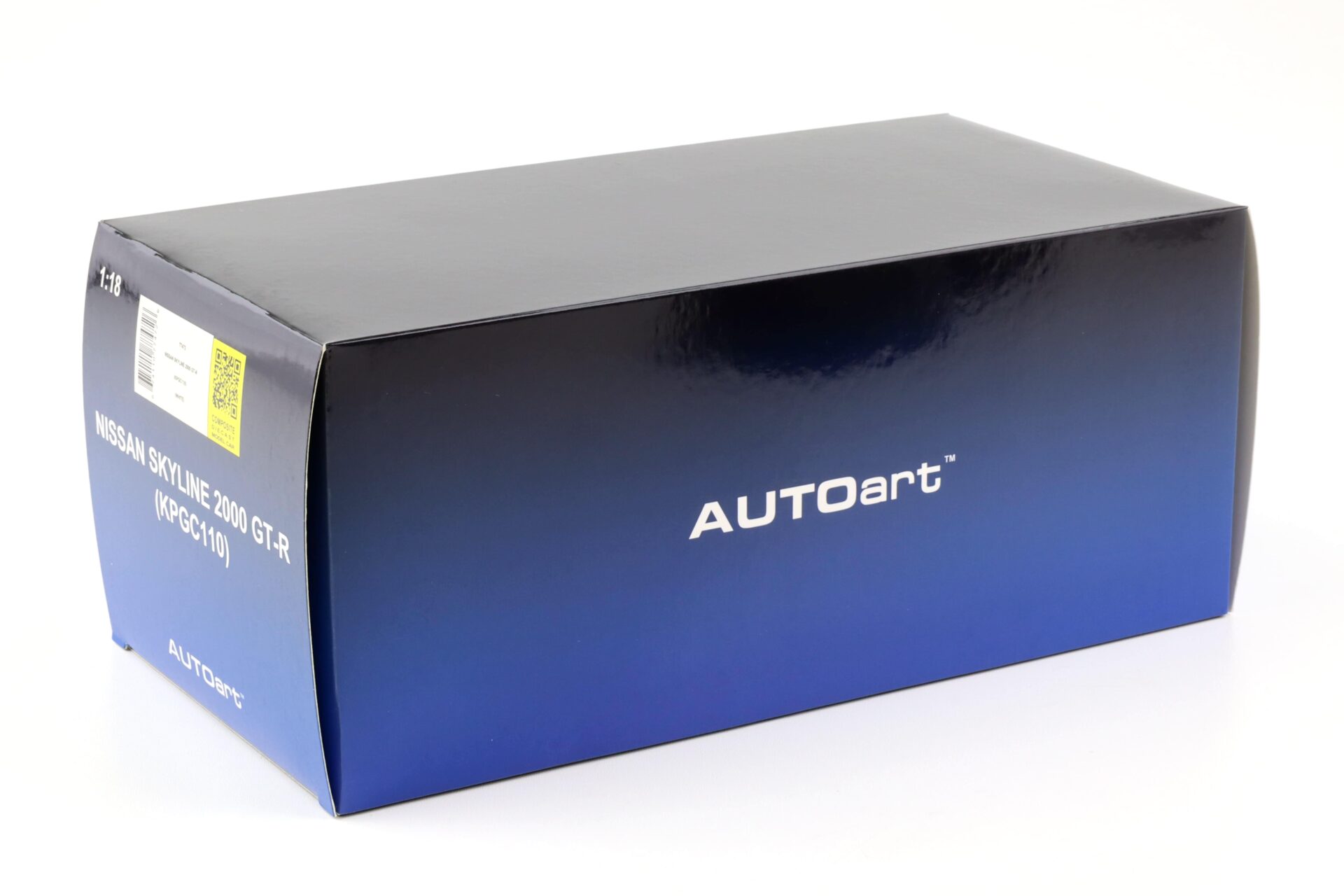 1:18 AUTOart Nissan Skyline 2000 GT-R (KPGC110) 1973 white