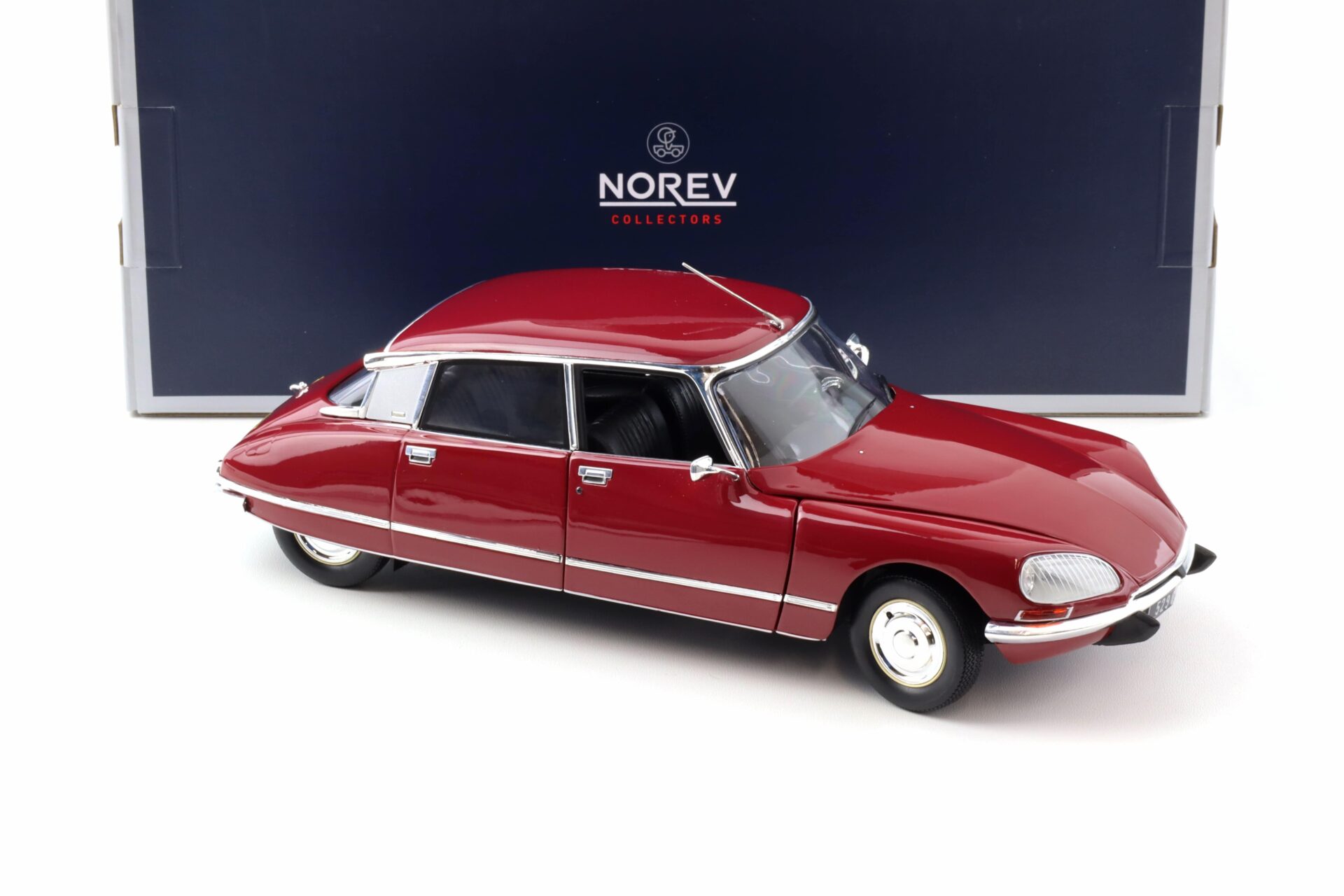 1:18 Norev Citroen DS 23 Pallas 1973 Rouge Massena red
