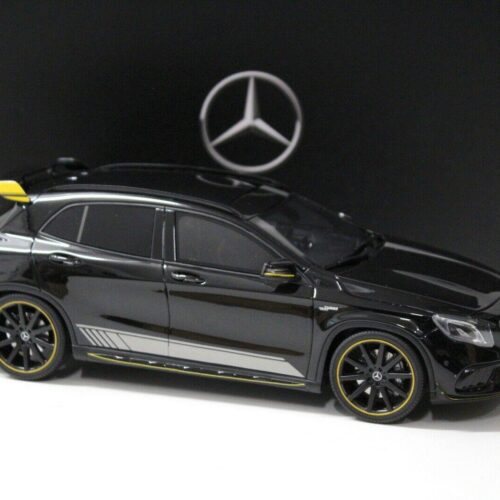 1:18 GT Spirit Mercedes GLA 45 AMG black Night DEALER VERSION