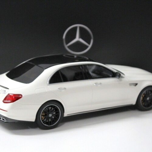 1:18 GT Spirit Mercedes E63 S 4Matic+ Limousine white DEALER VERSION