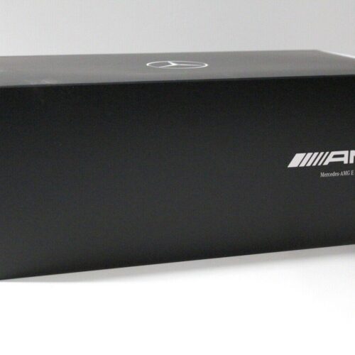 1:18 GT Spirit Mercedes E63 S 4Matic+ Limousine white DEALER VERSION