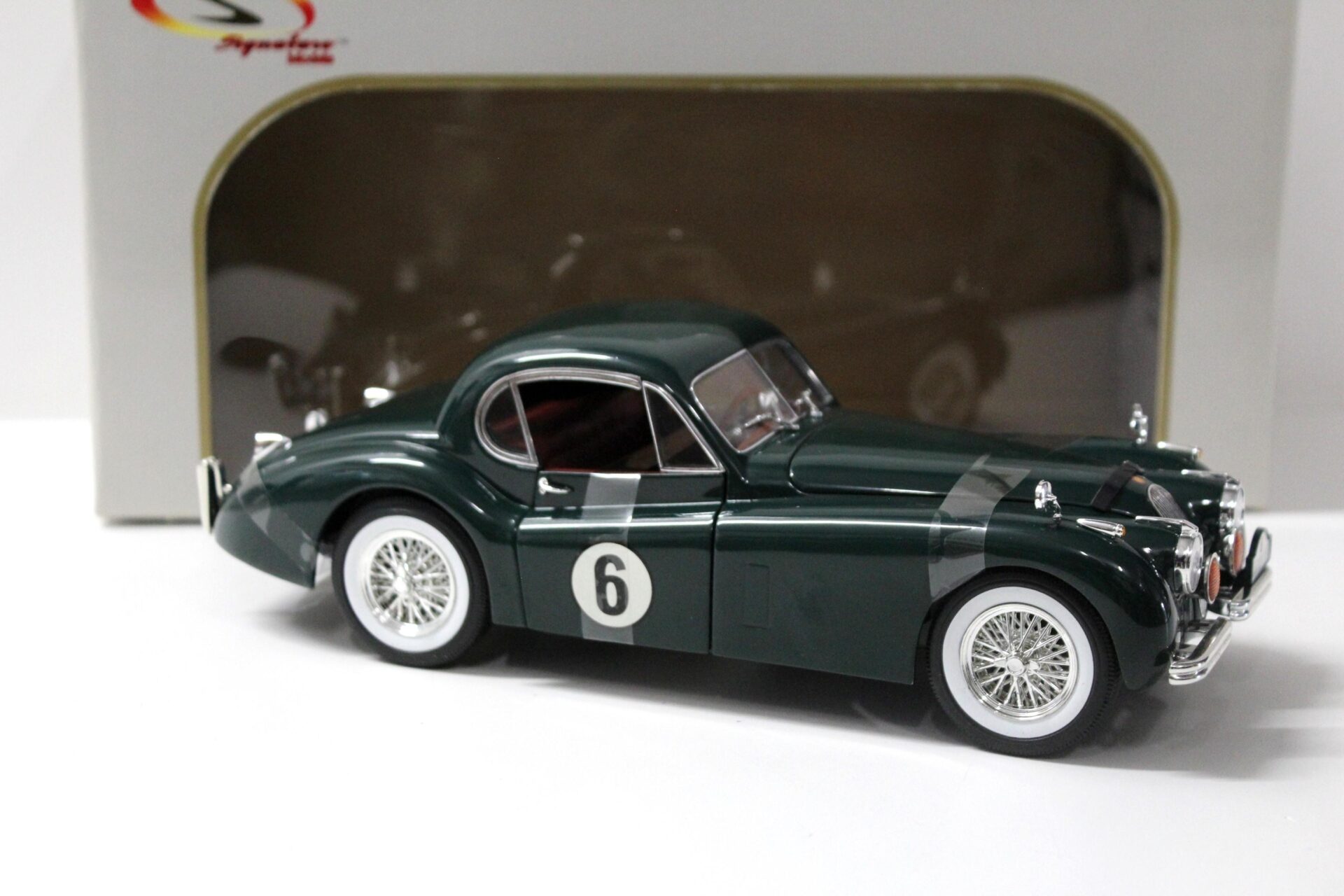 1:18 Signature Models 1949 Jaguar XK120 Coupe Racing #6 dark green