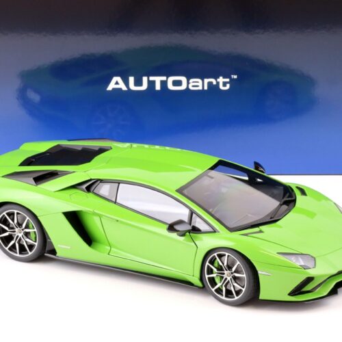 1:18 AUTOart Lamborghini Aventador S Verde mantis/ pearl green 79133