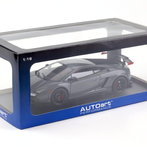 1:18 AUTOart Lamborghini Gallardo LP570 Supertrofeo Stradale Grigio Telesto/ grey 74692