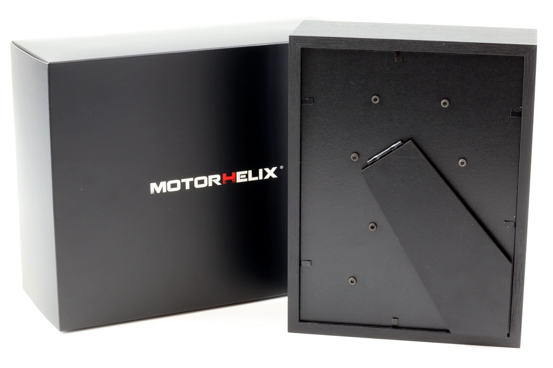 1:18 Motorhelix Nissan Skyline R34 Bumper Frame Display gun metallic + green M91008