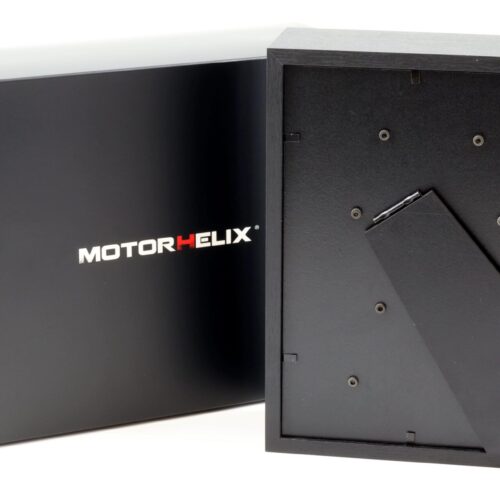 1:18 Motorhelix Nissan Skyline R34 Bumper Frame Display silver + blue M91005