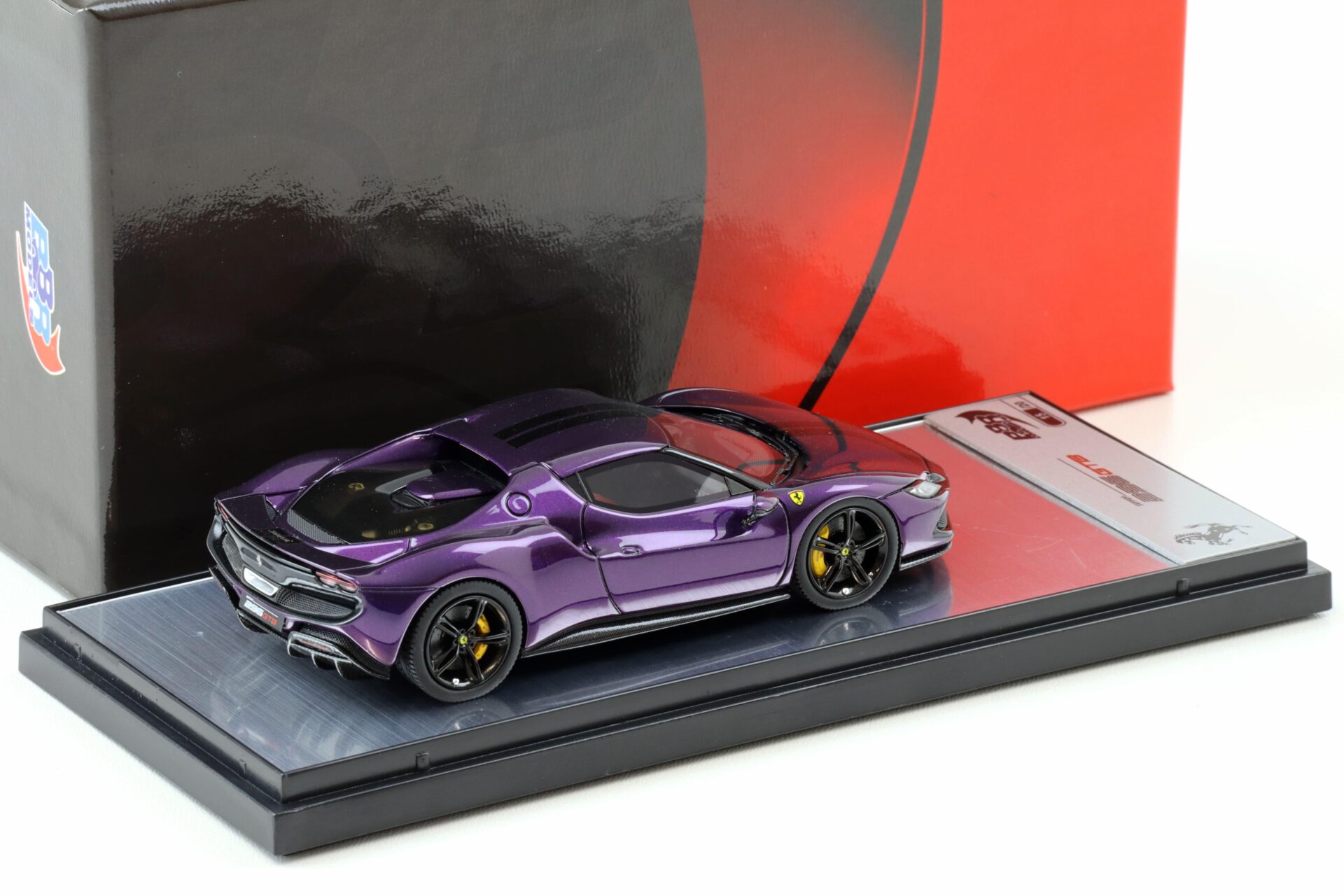 1:43 BBR Ferrari 296 GTB Viola Dino gloss/ black stripe - Limited 20 pcs.