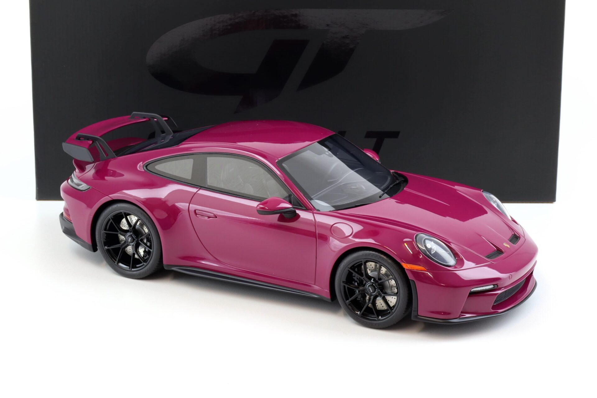 1:12 GT Spirit GT536 Porsche 911 992 GT3 Coupe Ruby Star Neo 2021