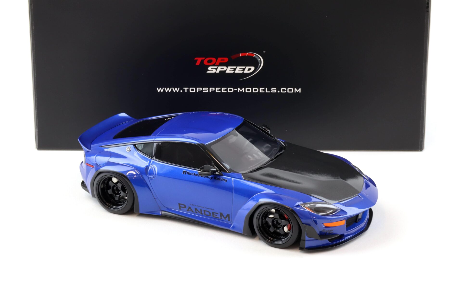 1:18 Top Speed Nissan Z (RZ34) Coupe Tandem Seiran blue TS0530