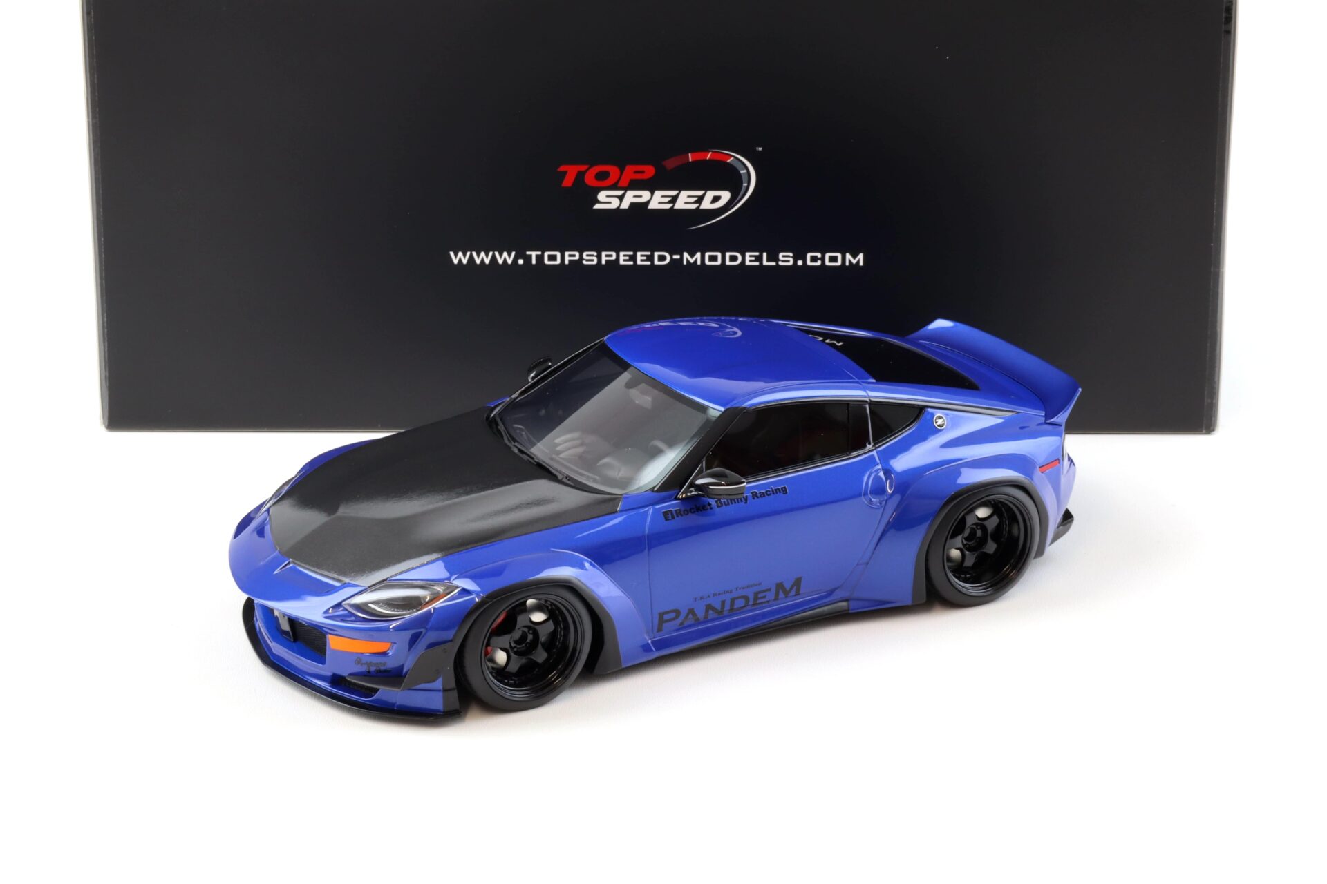 1:18 Top Speed Nissan Z (RZ34) Coupe Tandem Seiran blue TS0530