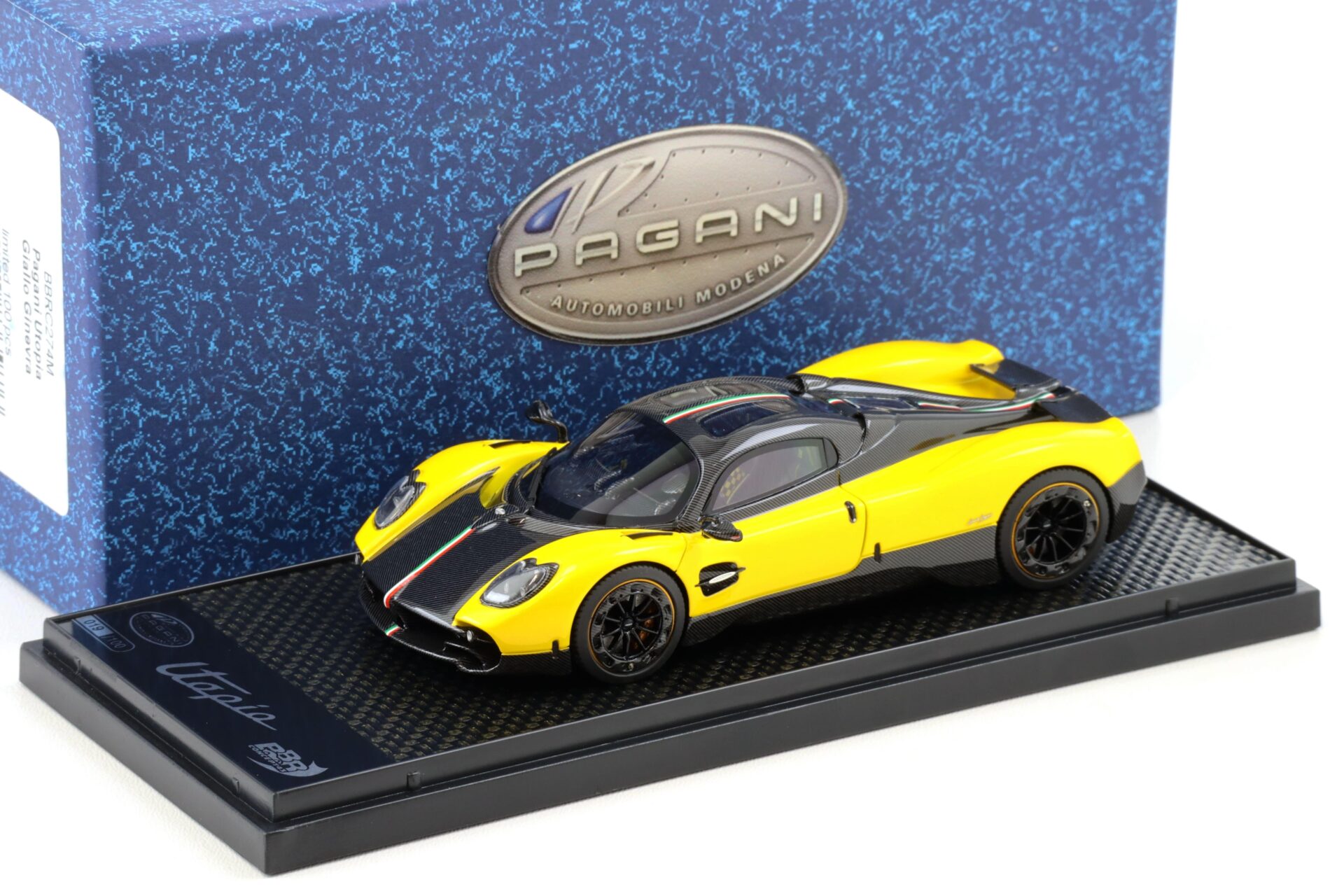 1:43 BBR Pagani Utopia Giallo Ginevra yellow/ Carbon - Limited 100 pcs